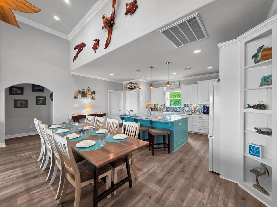 House, 3 Bedrooms | Dining