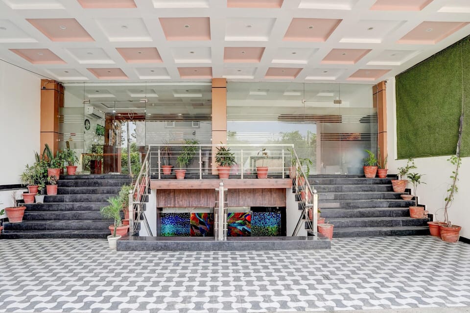 House | Reception