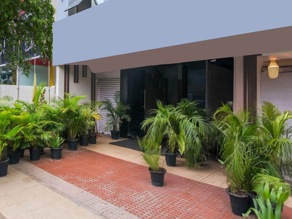 House | Reception