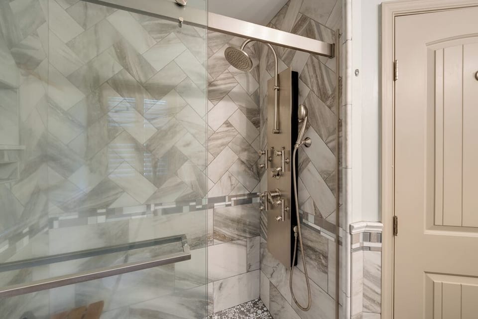 Custom Tile is just stunning!