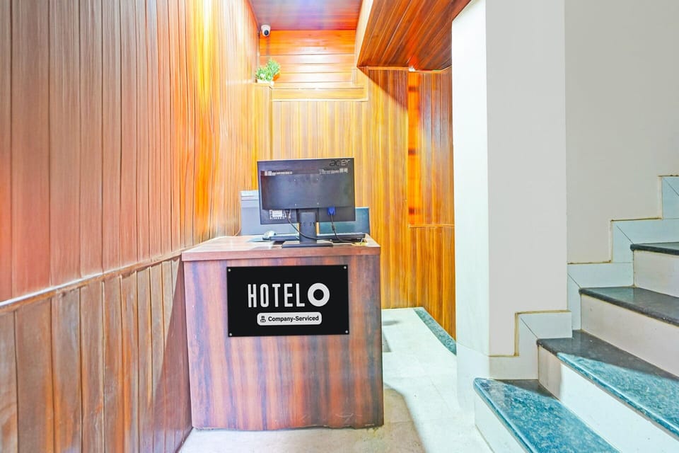 House | Reception