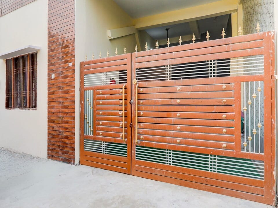 House | Exterior