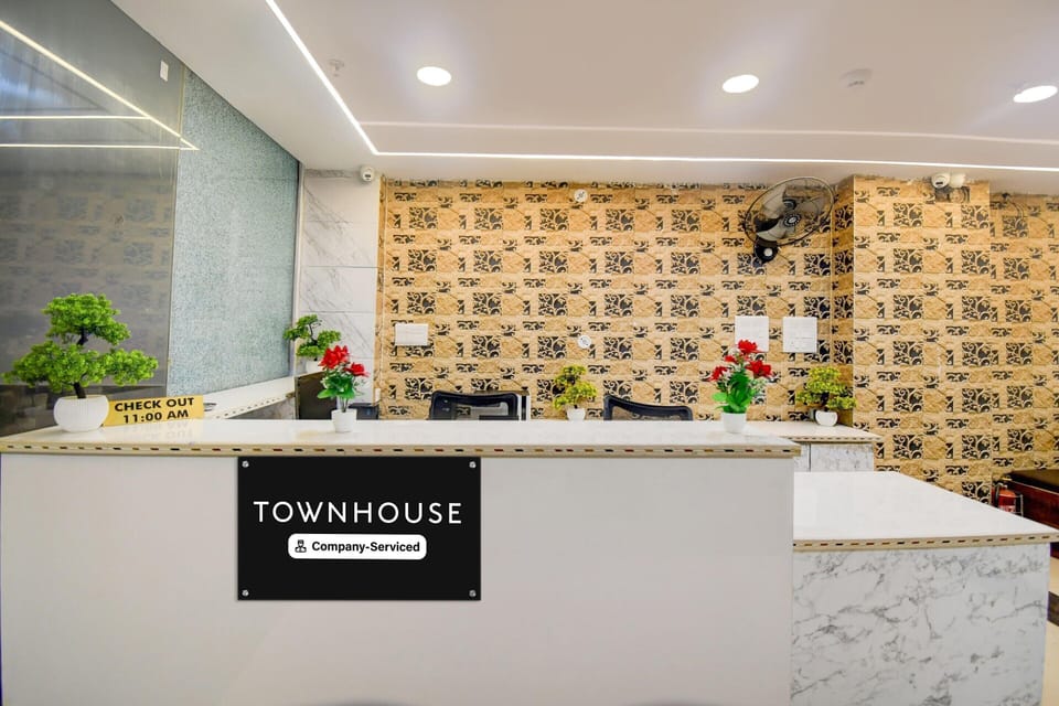 House | Reception