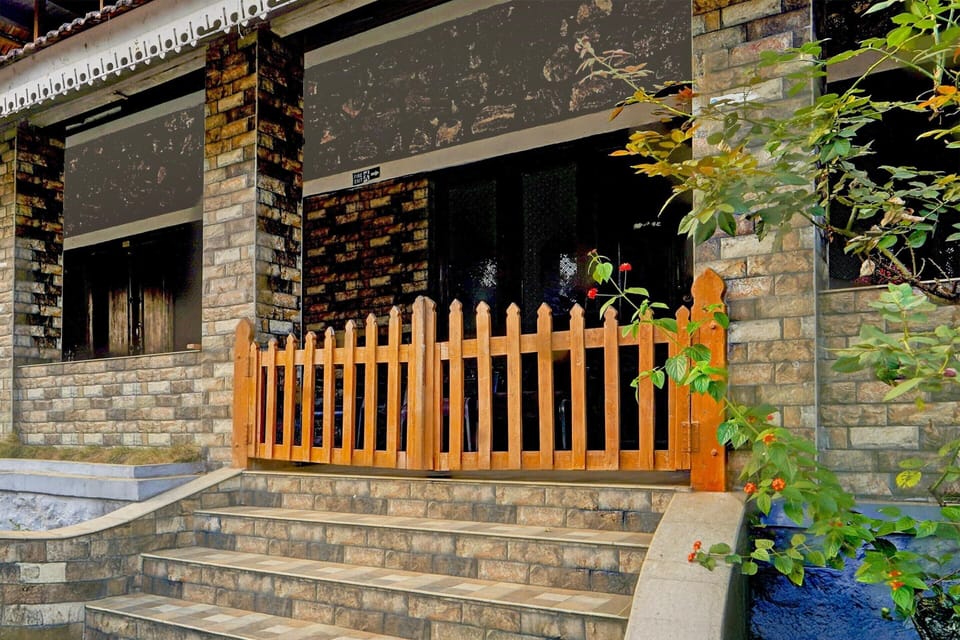 House | Reception
