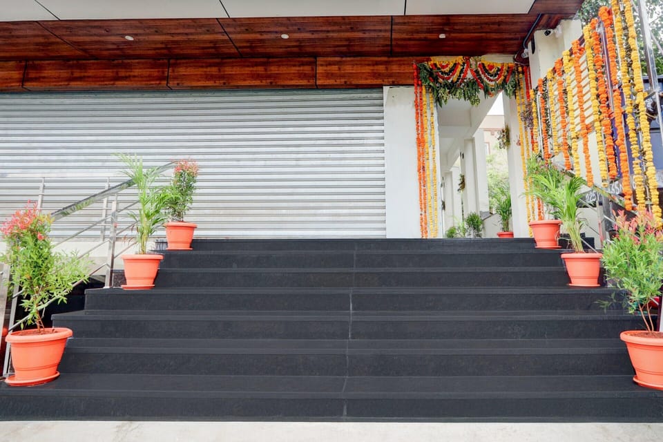 House | Reception