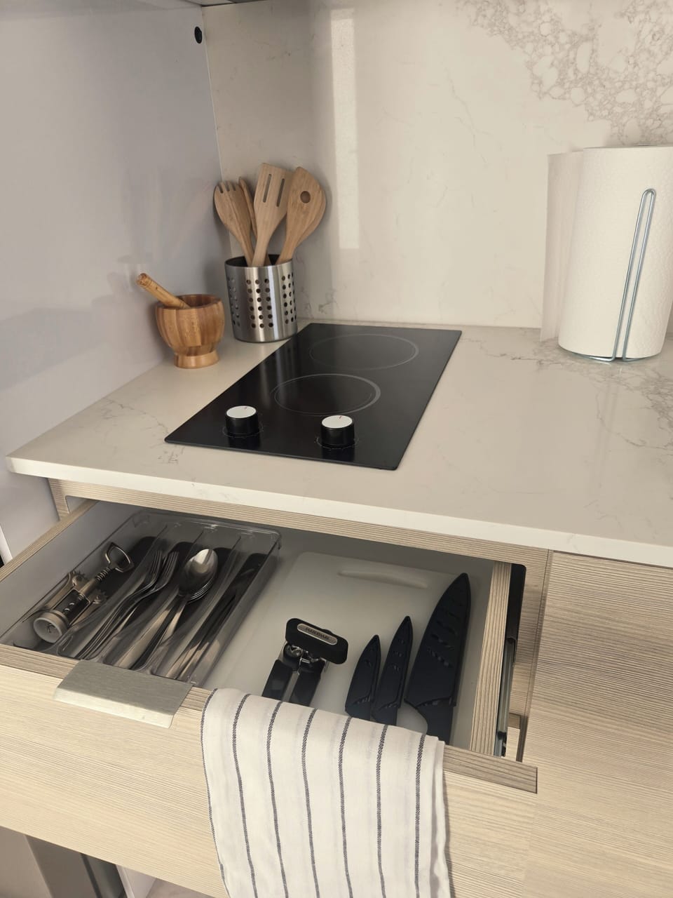 Apartment, City View | Private kitchen