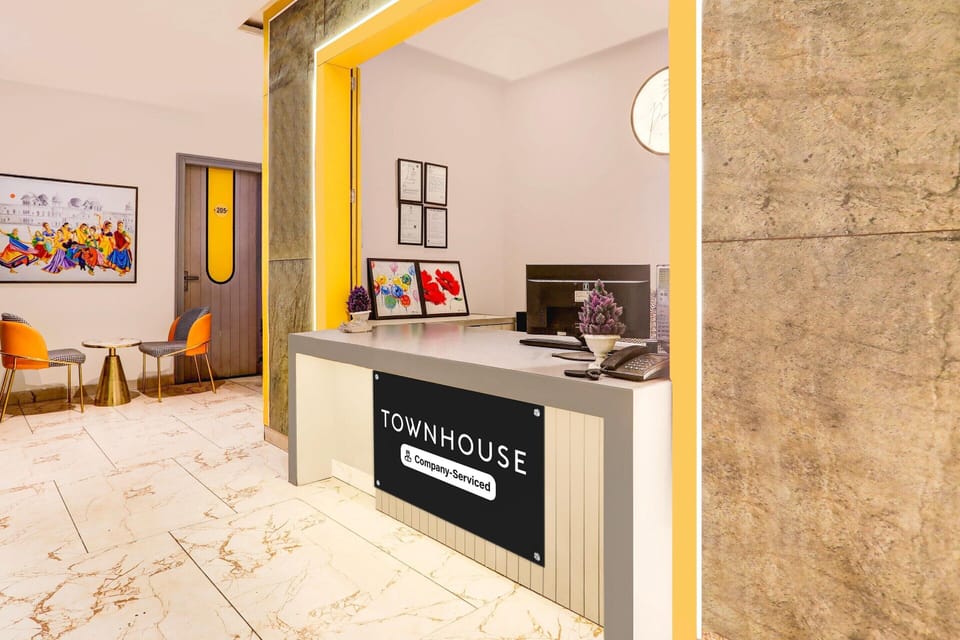 House | Reception