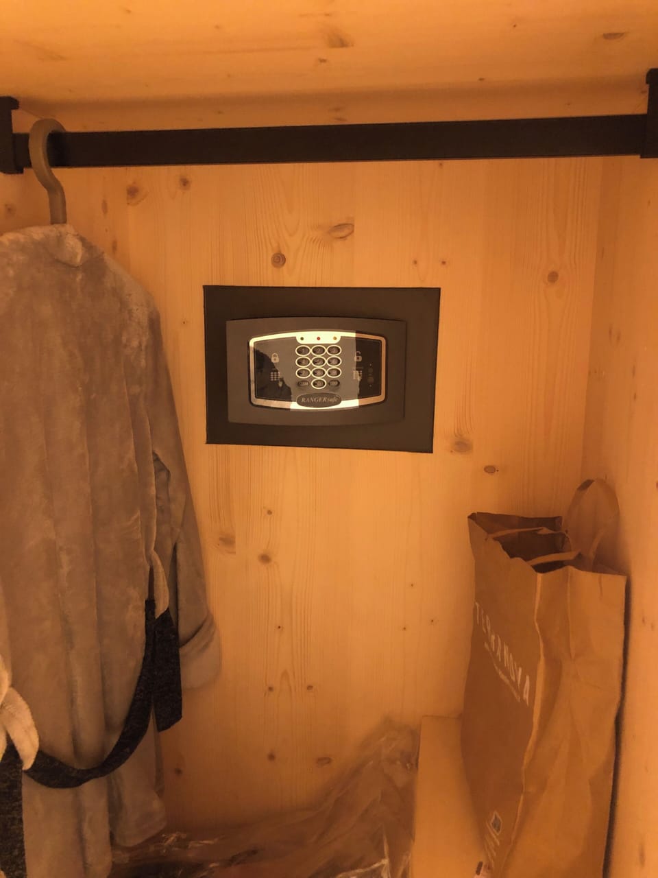 Apartment | Free WiFi
