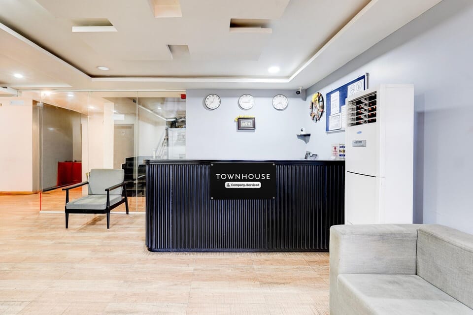 House | Reception