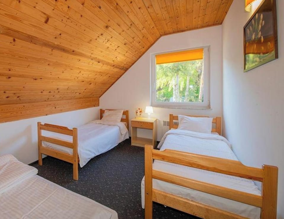 House | 2 bedrooms, bed sheets