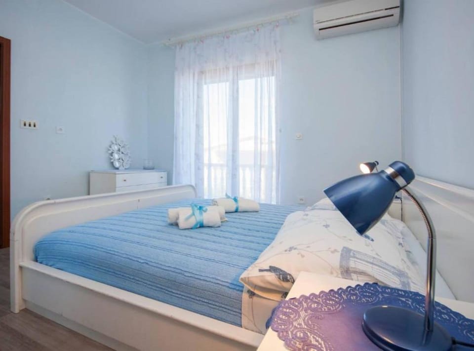 Apartment (Double Room with Sea View and Balcony) | 3 bedrooms
