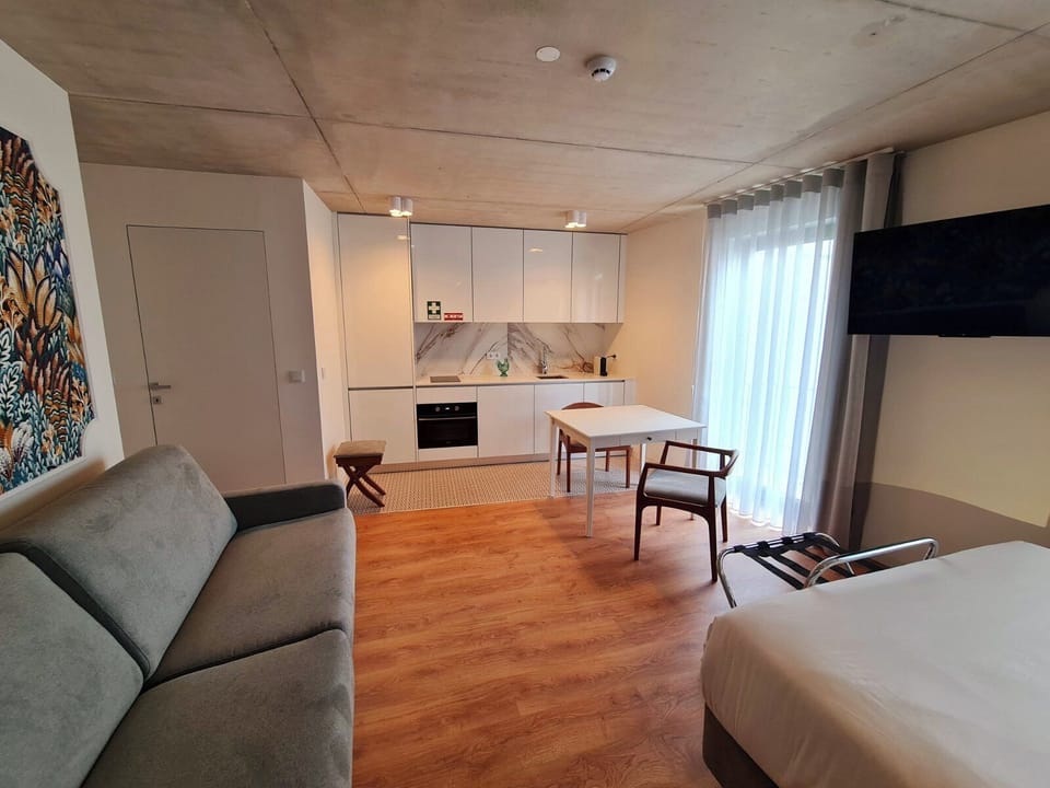 Premium bedding, memory foam beds, minibar, individually decorated