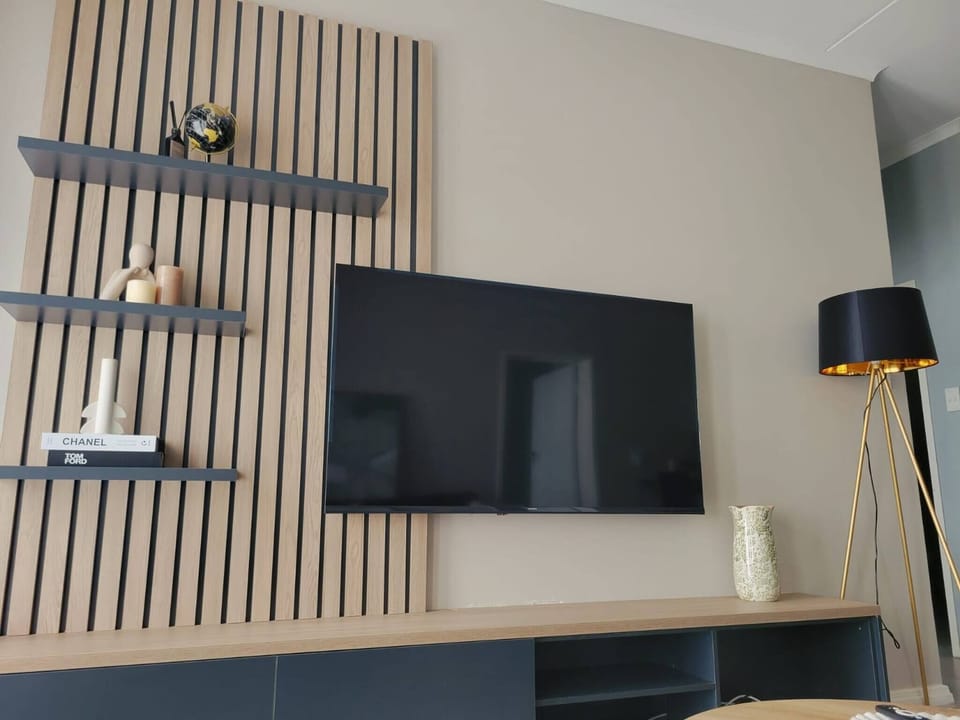 Apartment, 2 Bedrooms, Balcony | Interior
