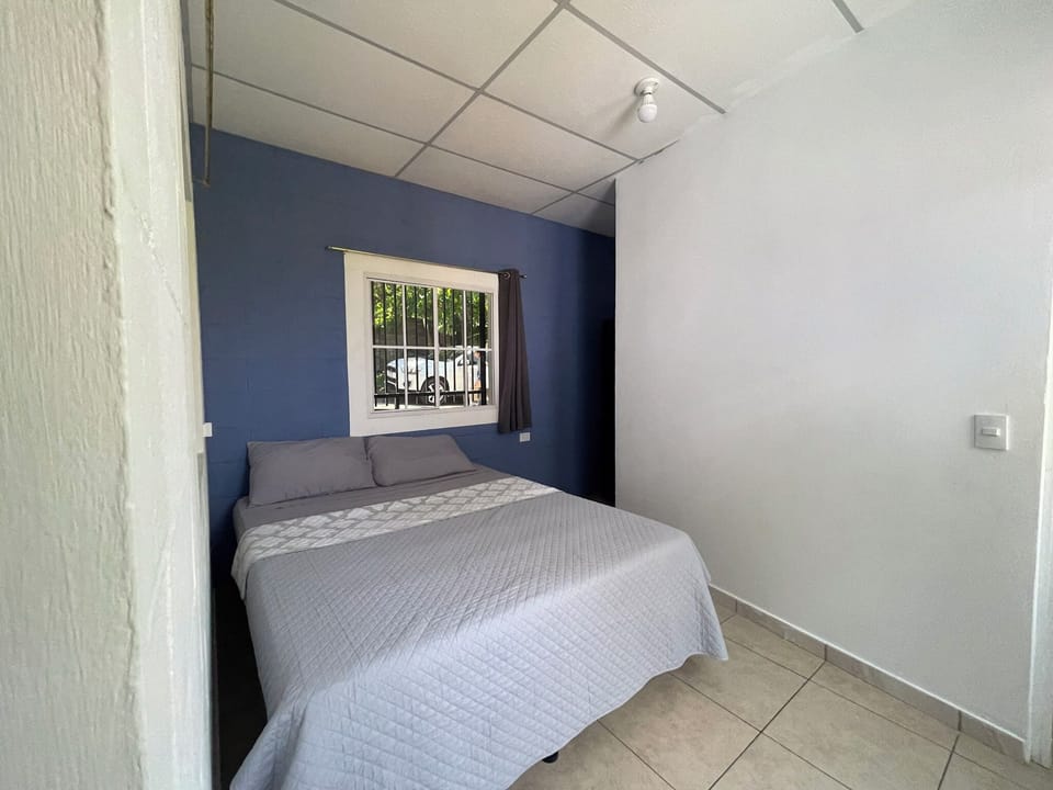 Basic Double Room | WiFi (free)