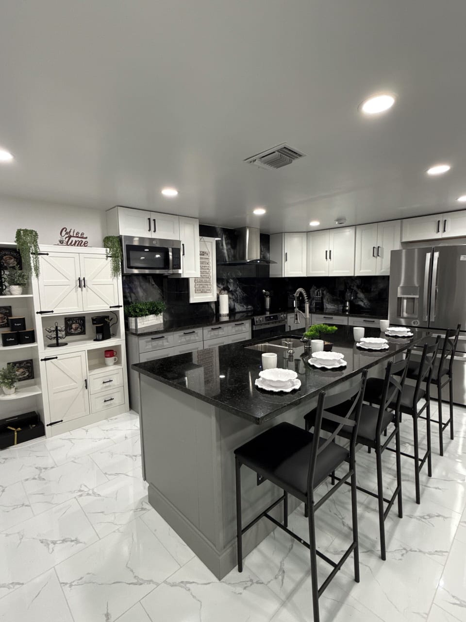 Private kitchen