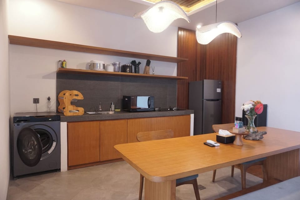 Villa, 2 Bedrooms, Balcony, Pool View | Private kitchen | Highchair