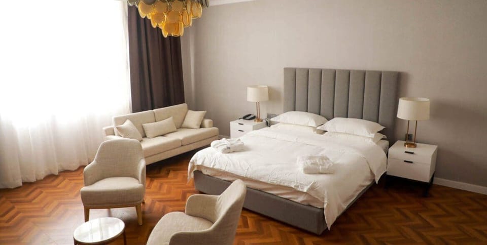 Deluxe Double Room, City View | Laptop workspace, WiFi (free), bed sheets