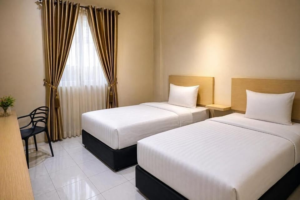 Deluxe Twin Room | Desk, WiFi (free)