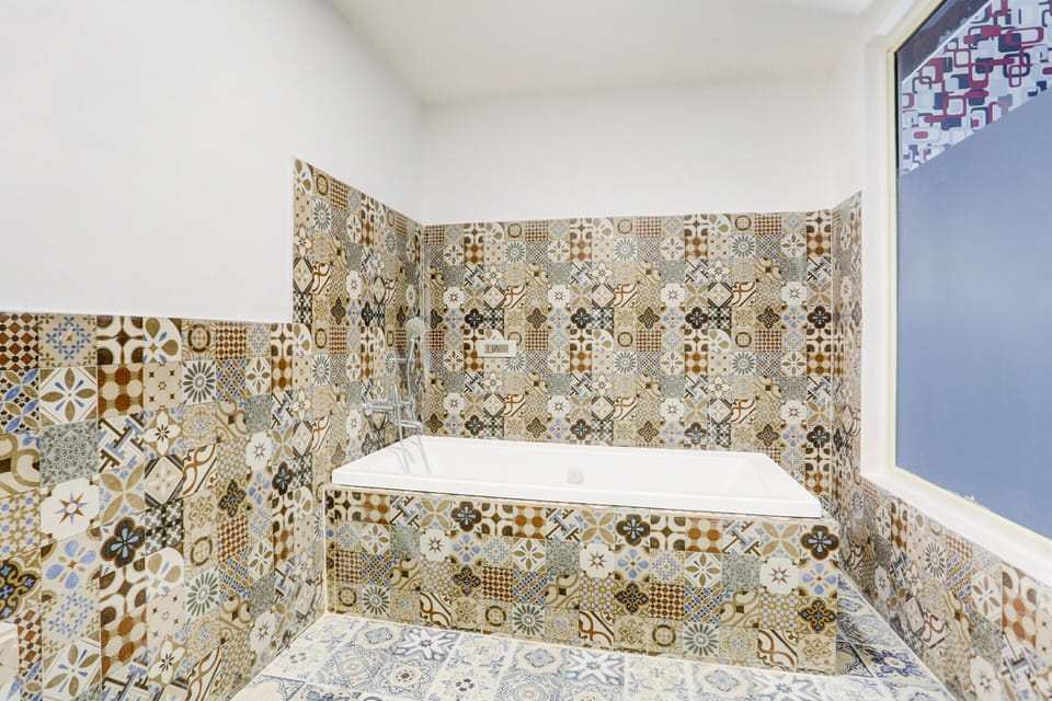 Deluxe Palette Bareilly Bellazio Suites House in Uttar Pradesh