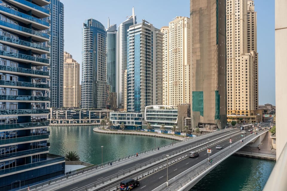 Premium Apartment, 1 Bedroom, Balcony, Canal View | Lake view