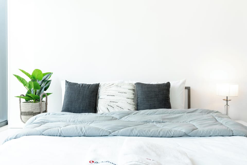Standard Apartment, 1 Bedroom, Kitchen, Bay View | Egyptian cotton sheets, premium bedding, down comforters, in-room safe