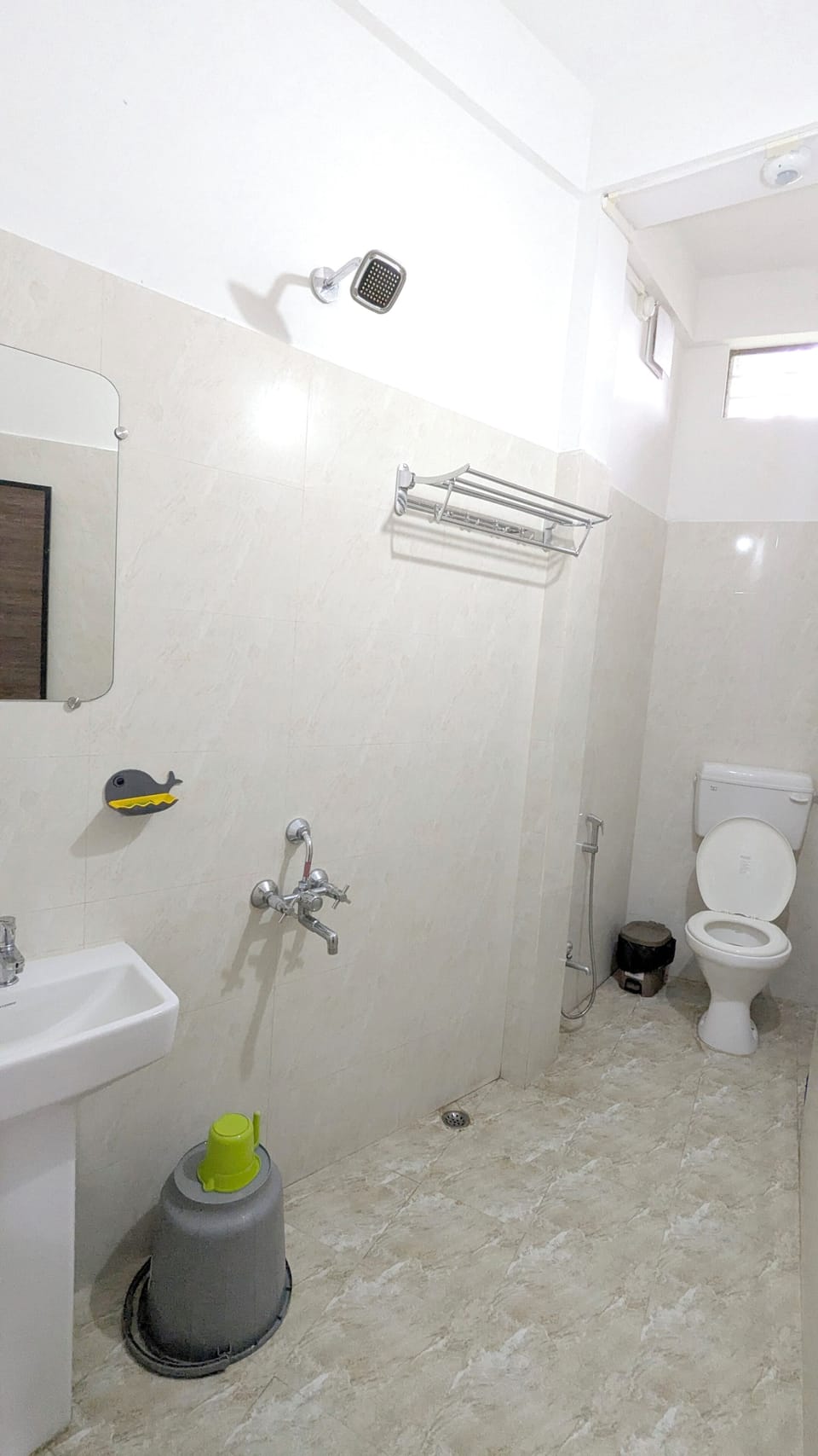 Deluxe Double Room, Balcony, City View | Bathroom