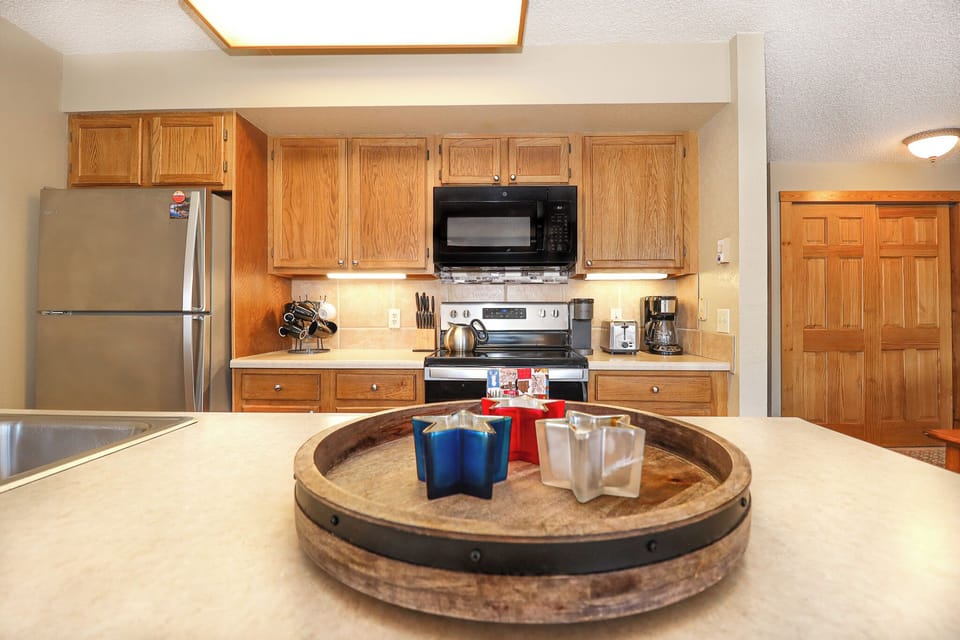 Full Kitchen