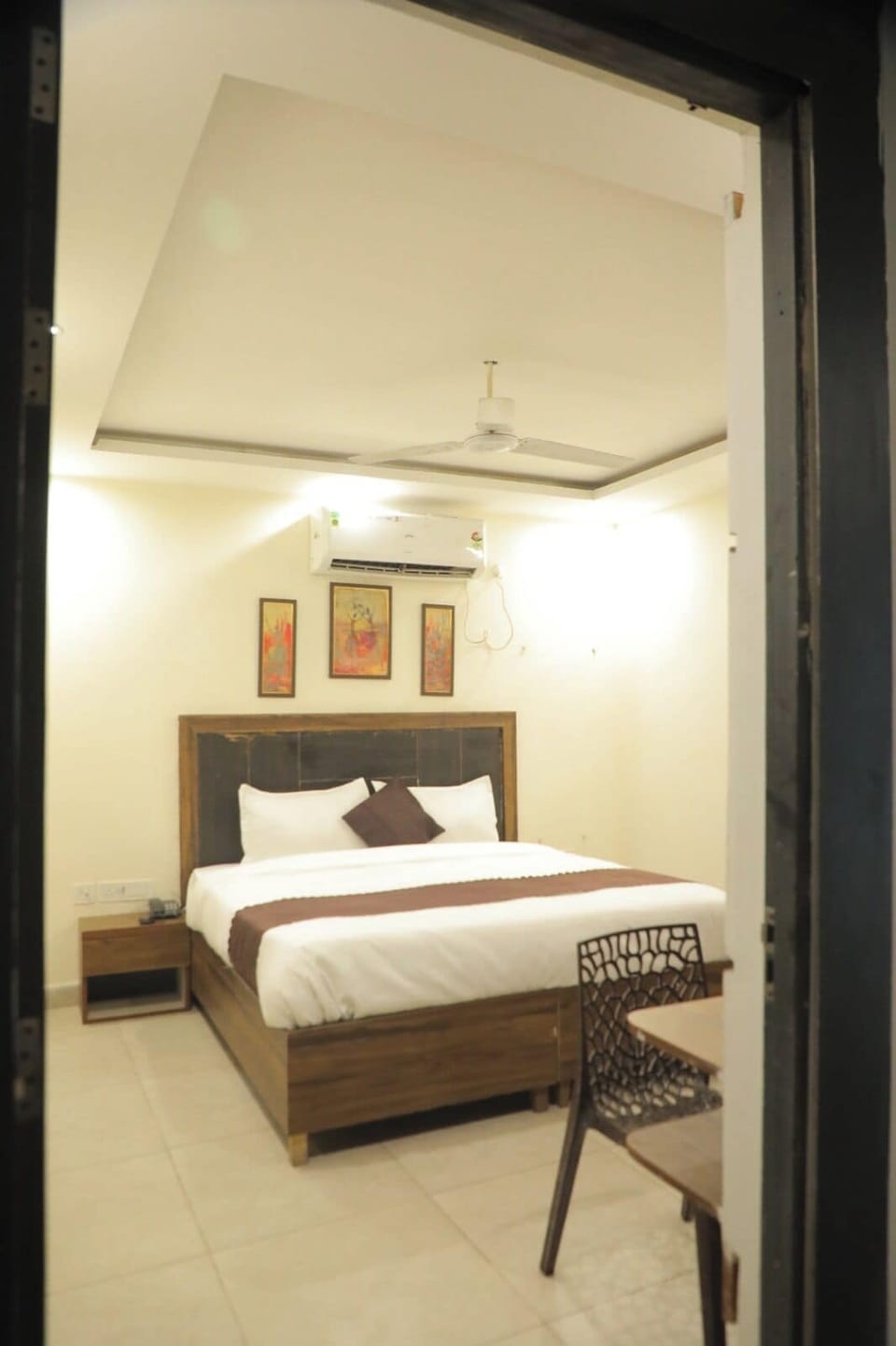 Deluxe Room | Free WiFi