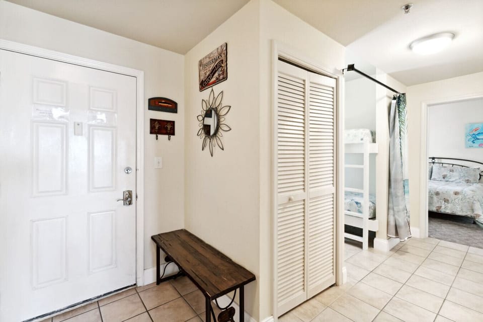 Interior Entrance/Front Door