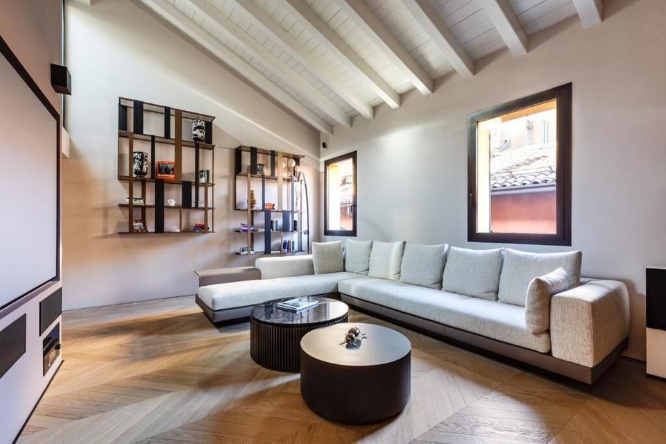 Luxury Apartment, Balcony, City View | Living area