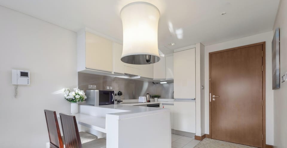 Studio, City View | Private kitchen