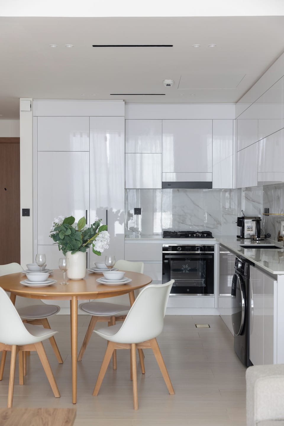 Apartment, Balcony, City View | Private kitchen