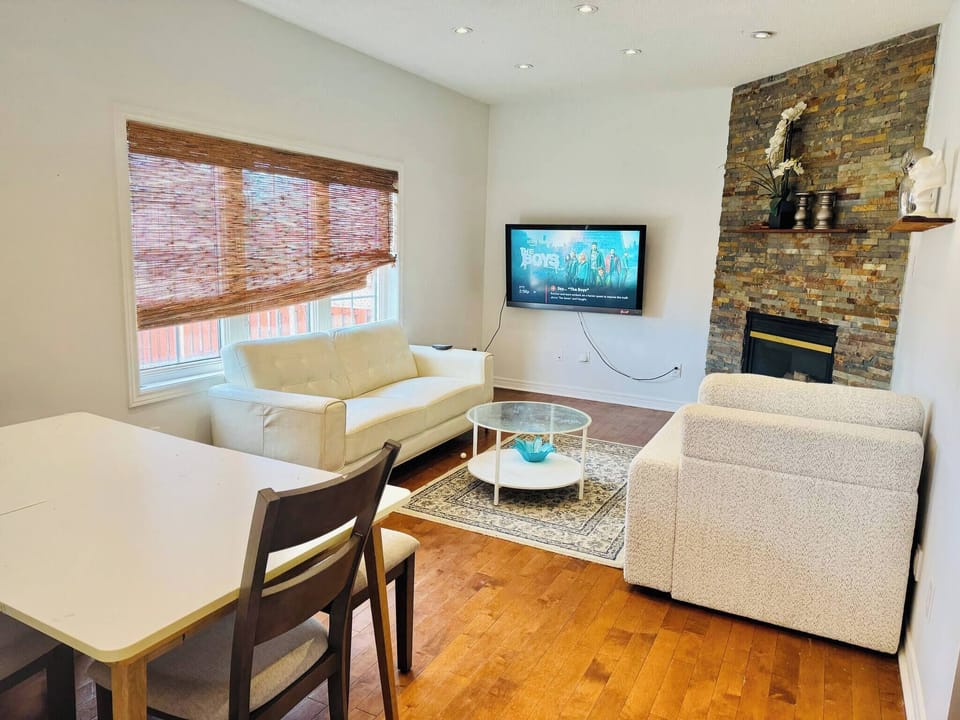 House, 4 Bedrooms, Accessible, Patio | Living room
