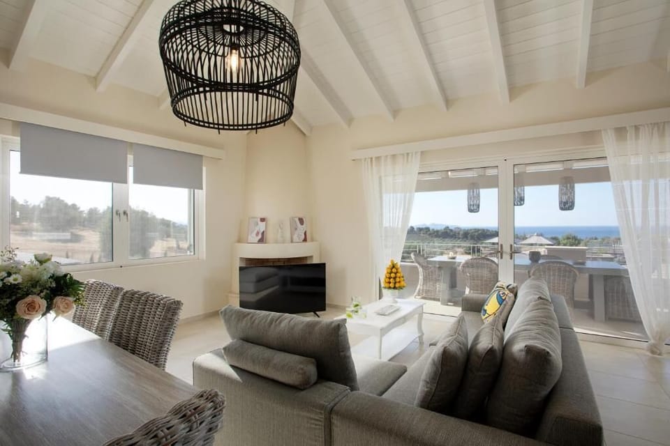 Luxury Villa, Private Pool, Executive Level | Living area