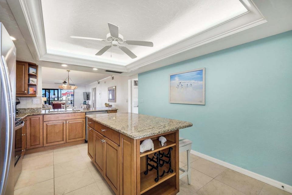 Kitchen (2)