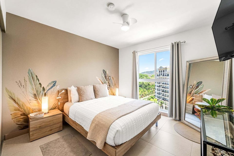 Apartment, 2 Queen Beds, Mountain View (Viva Jaco Viva Jaco 2BR/1BT (12-04A)) | 2 bedrooms, individually decorated, individually furnished, bed sheets