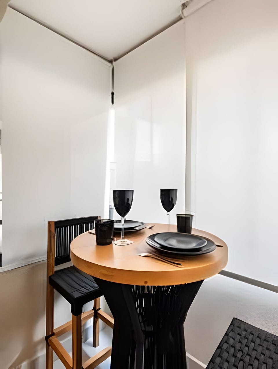 Apartment | Dining