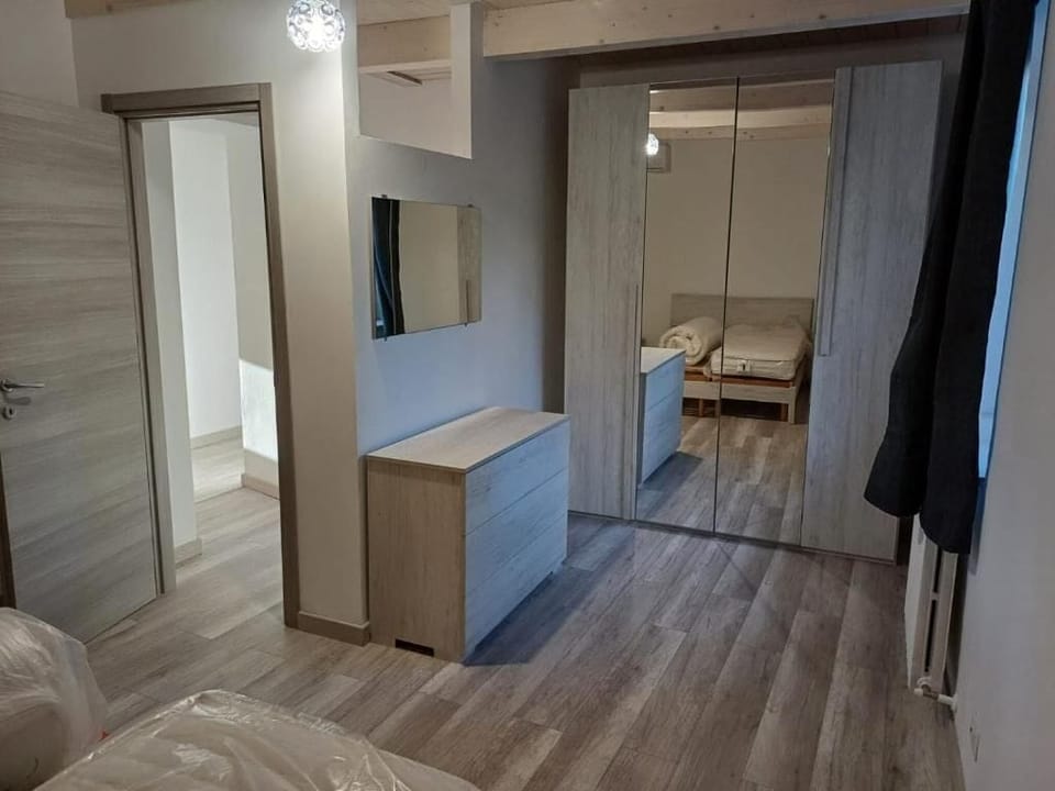 Comfort Double Room, Mountain View | Blackout drapes, soundproofing, free WiFi