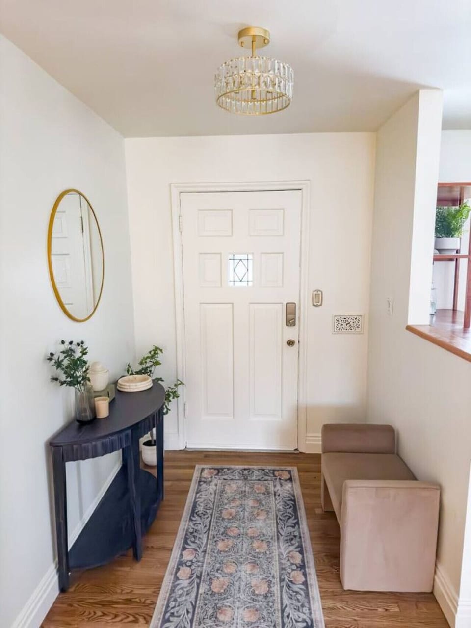 Entryway | Welcoming Foyer | Stylish First Impression