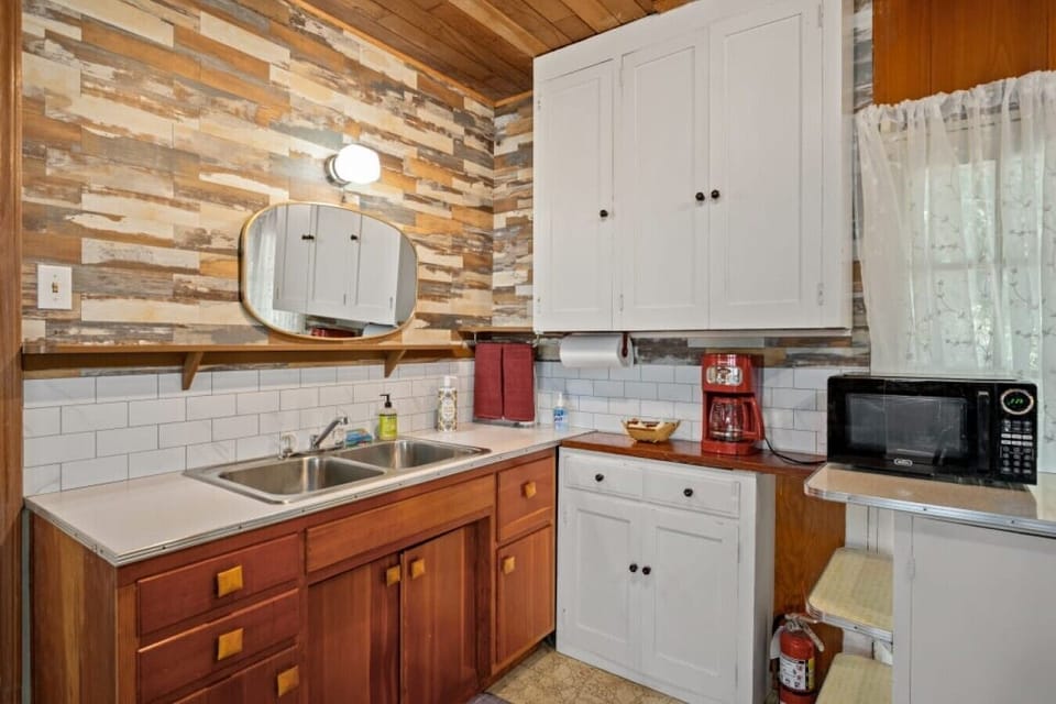 Kitchen | Double Sink & Coffee Maker | Tile Backsplash