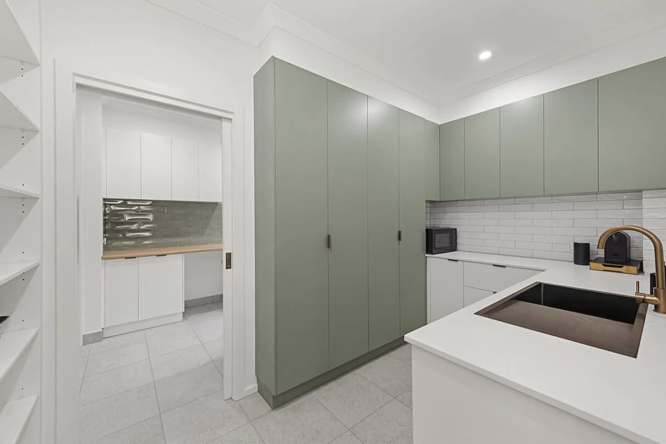 Butlers pantry 