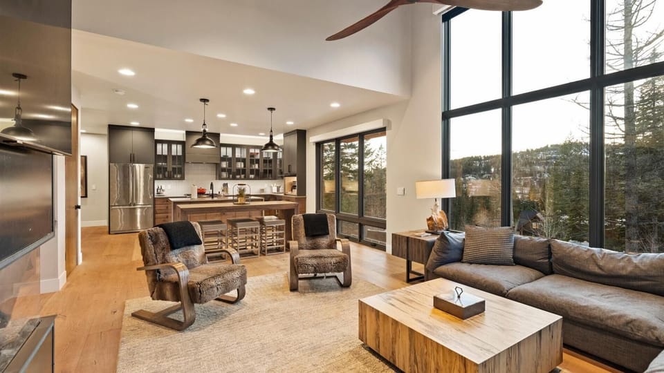 The  Crown Chalet at Whitefish Mountain Resort (9553)