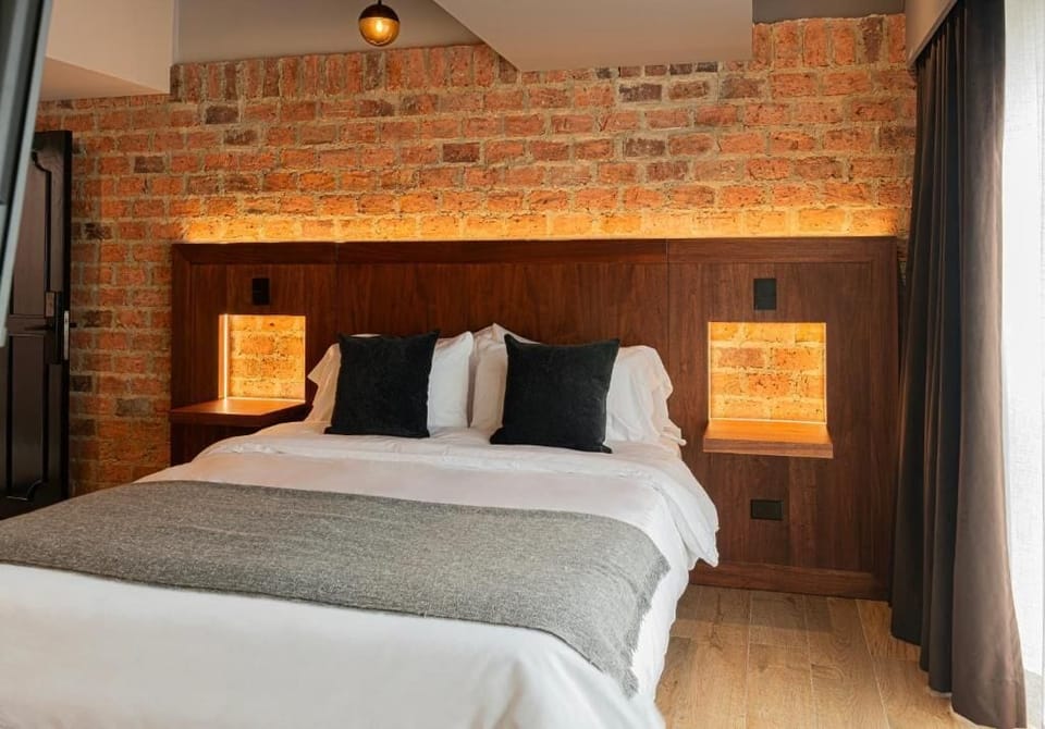Double Room, City View | Hypo-allergenic bedding available, minibar, blackout drapes