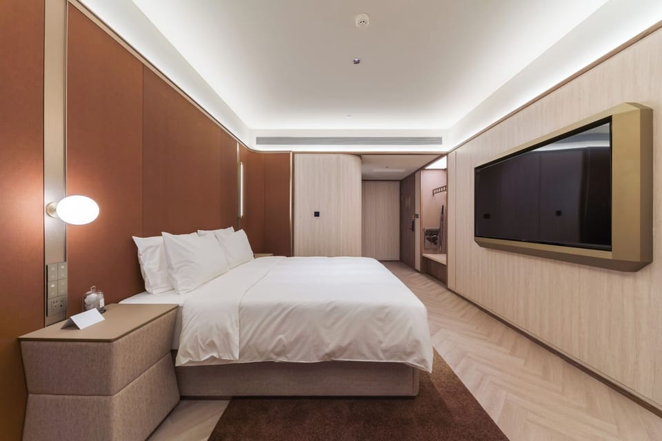 Superior Double Room | Premium bedding, down comforters, memory foam beds, free minibar