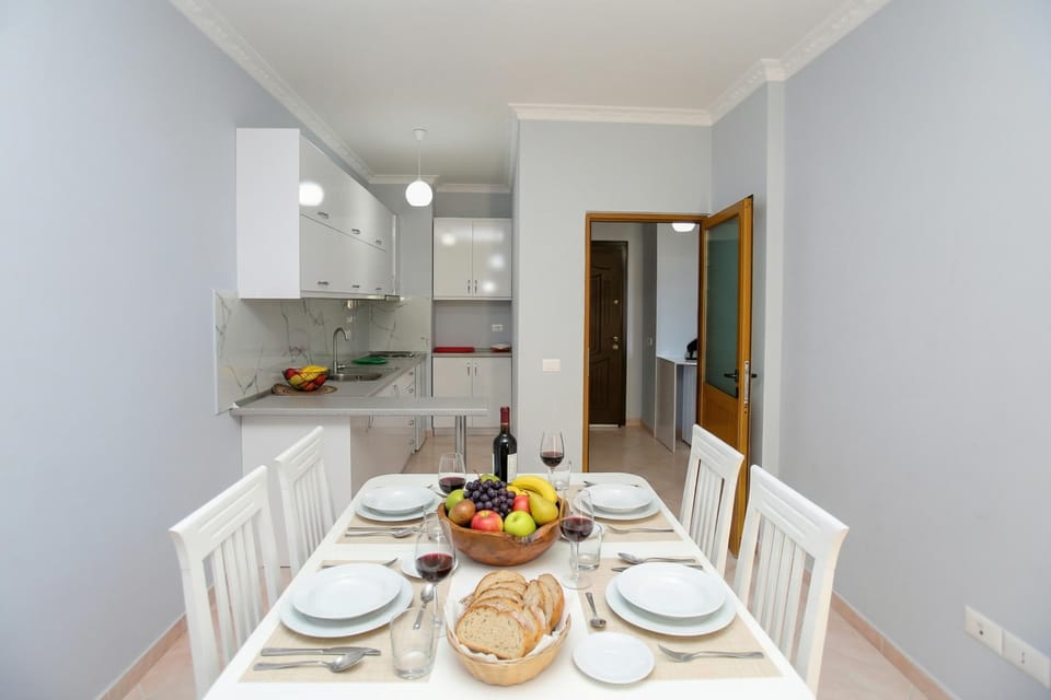 Kitchen and dining area