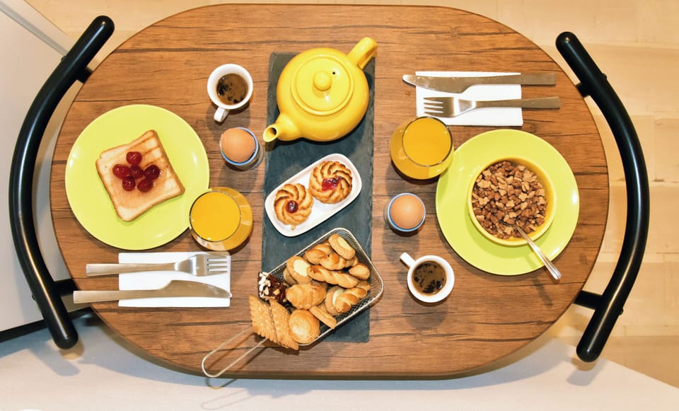 Breakfast meal