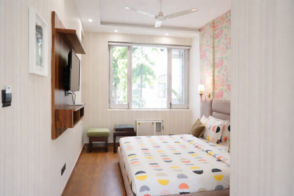 Standard Single Room | Iron/ironing board, free WiFi, bed sheets