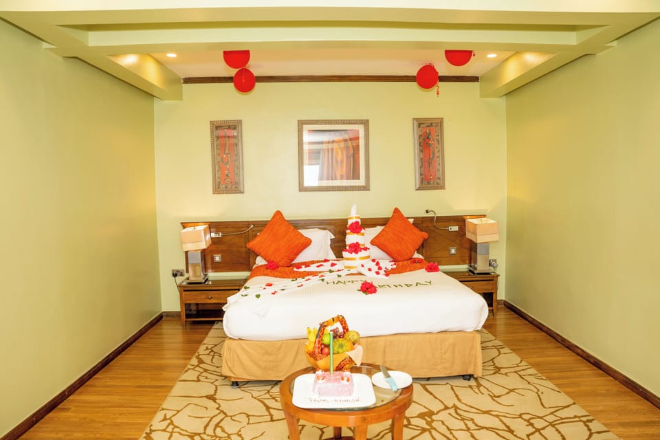 Deluxe Twin Room, Lake View | Premium bedding, pillowtop beds, minibar, in-room safe