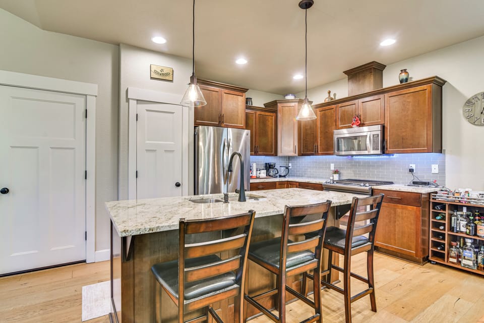 Kitchen | 1st Floor