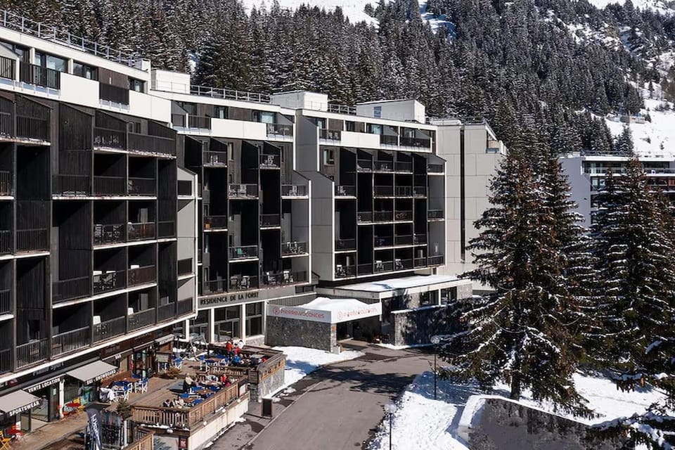 Holiday Home Exterior [winter]